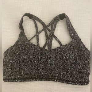 Lululemon sports bra
